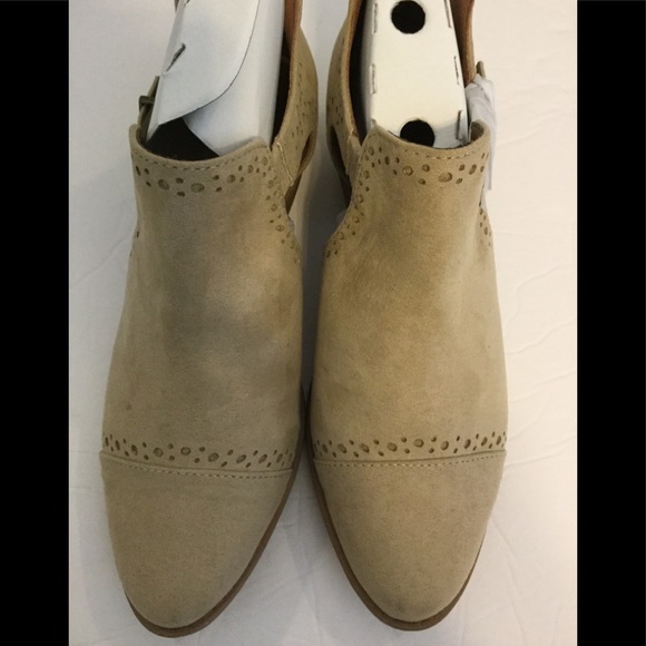 NEW LISTING NWT Altar'd State Sochi bootie❤️❤️❤️ - Picture 7 of 8